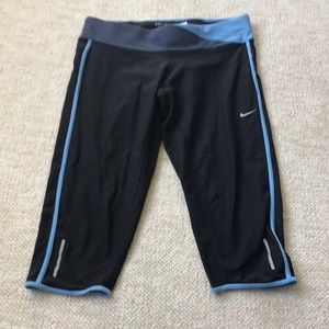 Nike crop leggings